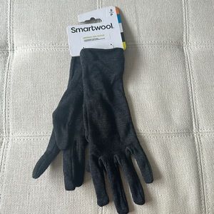 Smartwool Dark Grey Gloves NWT